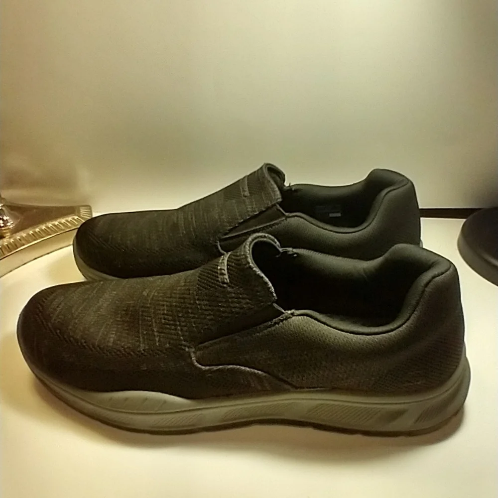 Skechers Cohagen Relaxed Fit Slip On Loafers Shoes Men's sz 14